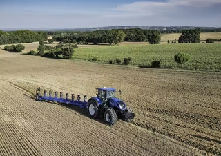 Трактори 4WD (задвиждане на четирите колела) New Holland T7.315 HD