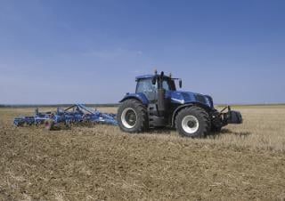 Трактори 4WD (задвиждане на четирите колела) New Holland T8.435 SmartTrax