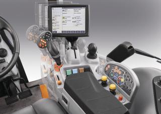 Трактори 4WD (задвиждане на четирите колела) New Holland T8.435 SmartTrax