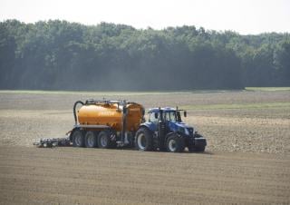 Трактори 4WD (задвиждане на четирите колела) New Holland T8.435 SmartTrax