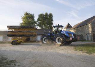 Трактори 4WD (задвиждане на четирите колела) New Holland T9.565
