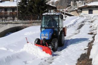 Трактори 4WD (задвиждане на четирите колела) BCS Vivid 400