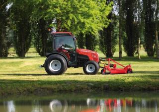 Трактори 4WD (задвиждане на четирите колела) McCormick X2.40GE