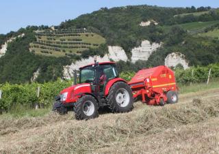 Трактори 4WD (задвиждане на четирите колела) McCormick X4.50