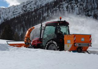 Трактори 4WD (задвиждане на четирите колела) McCormick X4.80F-4