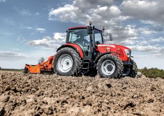 Трактори 4WD (задвиждане на четирите колела) McCormick X5.55-4