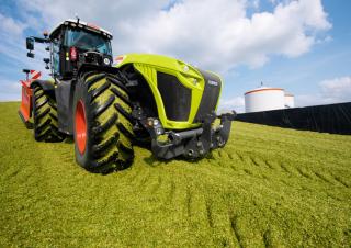 Трактори 4WD (задвиждане на четирите колела) Claas Xerion 4000 Trac VC