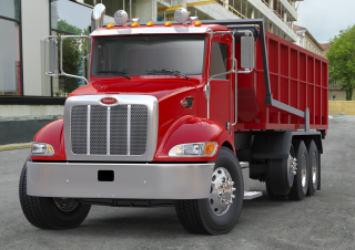 Камиони Твърдо шаси Peterbilt 348 PACCAR PX-7