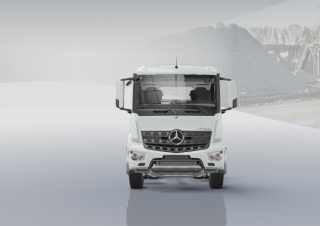 Камиони Твърдо шаси Mercedes-Benz Arocs 2024 K 4x2
