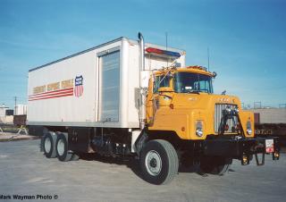 Камиони Твърдо шаси Mack DMM-6006S CA491 END 673 E 6x4