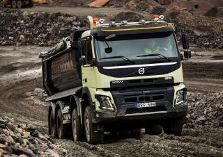 Камиони Твърдо шаси Volvo Trucks FMX13.420 4x2 Platform