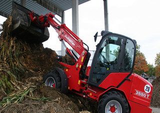 Универсални товарачи Schäffer 3550 T
