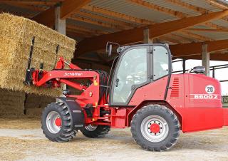 Универсални товарачи Schäffer 8600 Z
