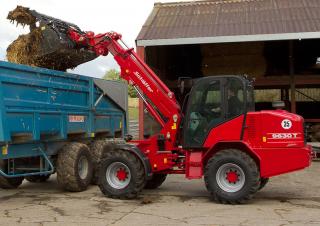Универсални товарачи Schäffer 9630 T