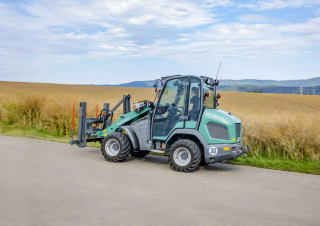 Универсални товарачи Kramer KL21.5L