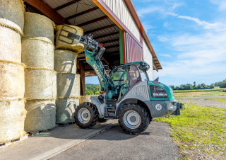 Универсални товарачи Kramer KL43.8L