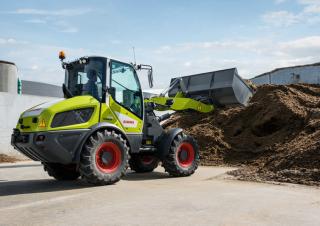 Универсални товарачи Claas Torion 639