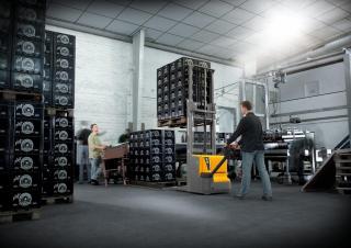 Палетни стакери Уоки стакери Jungheinrich EJC 112