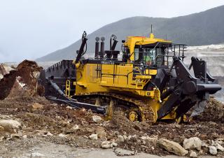 Верижен булдозер Komatsu D375A-8E0