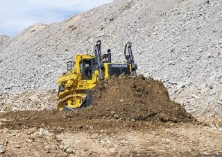 Верижен булдозер Komatsu D475A-8E0