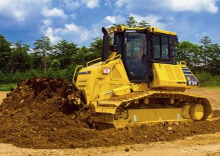 Верижен булдозер Komatsu D61PX-24E0