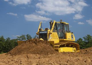 Верижен булдозер Komatsu D65PX-18E0