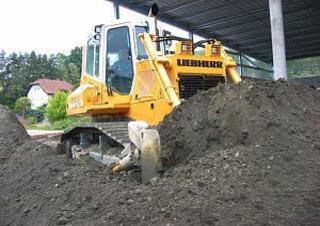 Верижен булдозер Liebherr PR 746 L