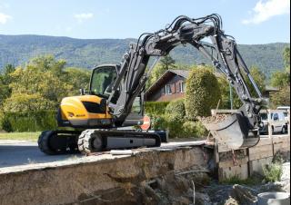 Верижни екскаватори Mecalac 10MCR