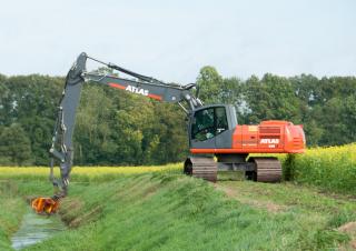 Верижни екскаватори Atlas 240 LC