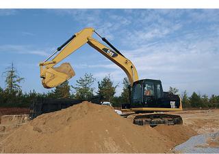 Верижни екскаватори Caterpillar 318D2 L