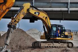 Верижни екскаватори Caterpillar 330D LN