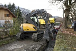 Верижни екскаватори Mecalac 8MCR