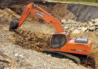 Верижни екскаватори Doosan DX 225LC-3