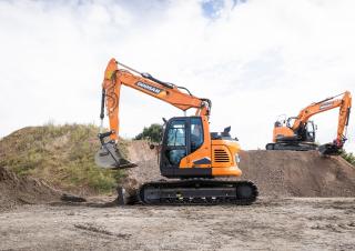 Верижни екскаватори Doosan DX140LCR-7