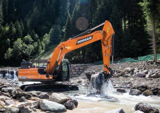 Верижни екскаватори Doosan DX210-7