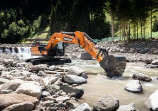 Верижни екскаватори Doosan DX210NLC-7