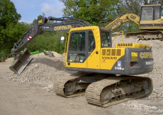 Верижни екскаватори Volvo EC140B