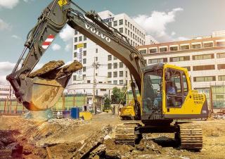 Верижни екскаватори Volvo EC140B