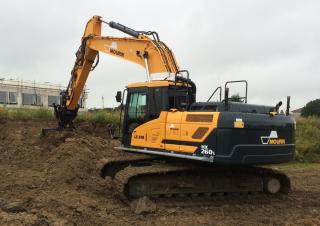Верижни екскаватори Hyundai HX260NL