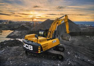 Верижни екскаватори JCB JS330LC LR
