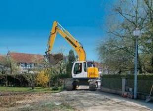 Верижни екскаватори Liebherr R 924 Compact