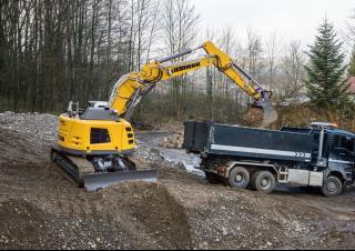 Верижни екскаватори Liebherr R 926 Compact Litronic 