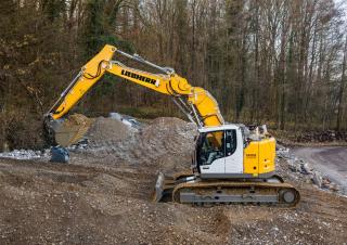 Верижни екскаватори Liebherr R 926 Compact Litronic 