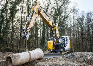 Верижни екскаватори Liebherr R 926 Compact Litronic 