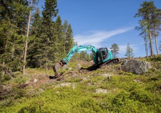 Верижни екскаватори Kobelco SK 140 SRL 5