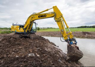 Верижни екскаватори Kobelco SK 210 LC 10