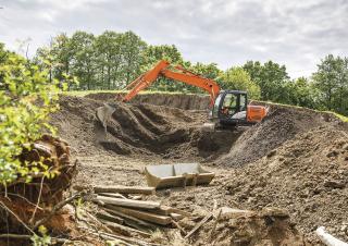 Верижни екскаватори Hitachi ZX 130 LCN-5 B