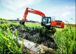 Верижни екскаватори Hitachi ZX240N-6