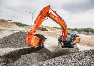 Верижни екскаватори Hitachi ZX300LCN-6