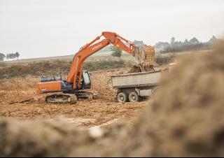 Верижни екскаватори Hitachi ZX350LCN-6